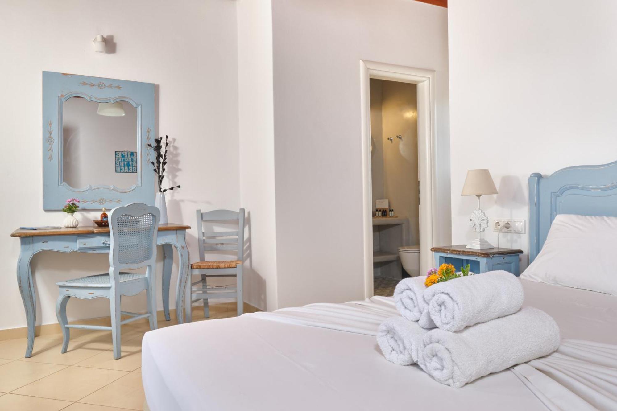 Amorgion Aparthotel 3*
